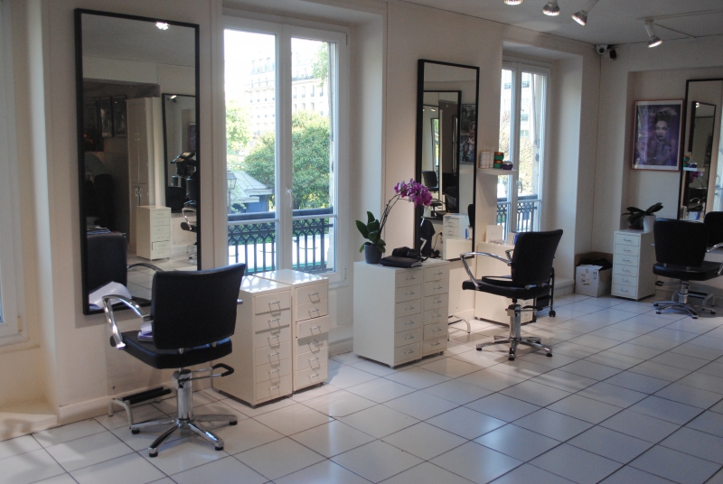 coiffure-ANDON-min_floor-home-office-property-living-room-room-781228-pxhere.com